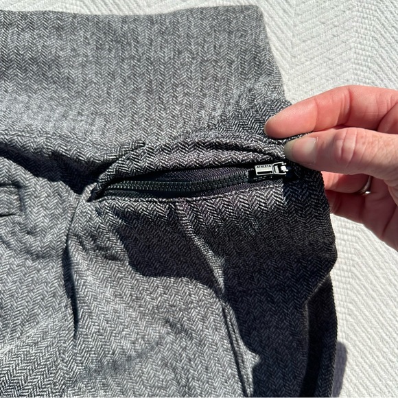 Athleta delancy herringbone tight - Picture 7 of 8